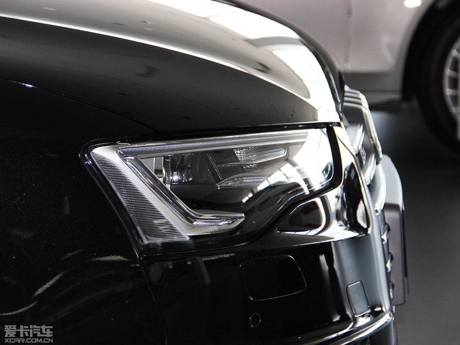 2012?yun)WS5 3.0TFSI quattro Sportback