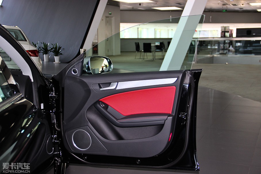 2012WS5 3.0TFSI quattro Sportback