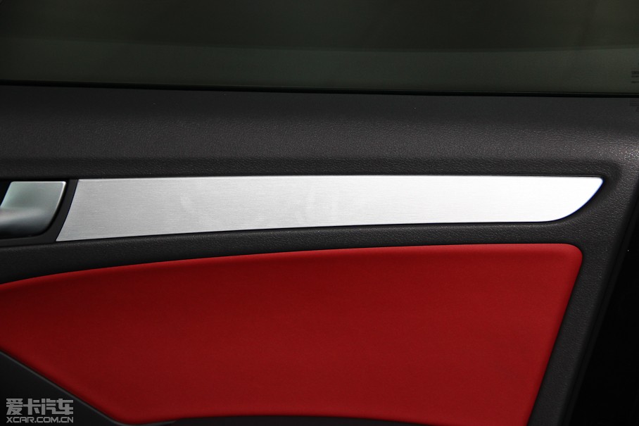 2012?yun)WS5 3.0TFSI quattro Sportback