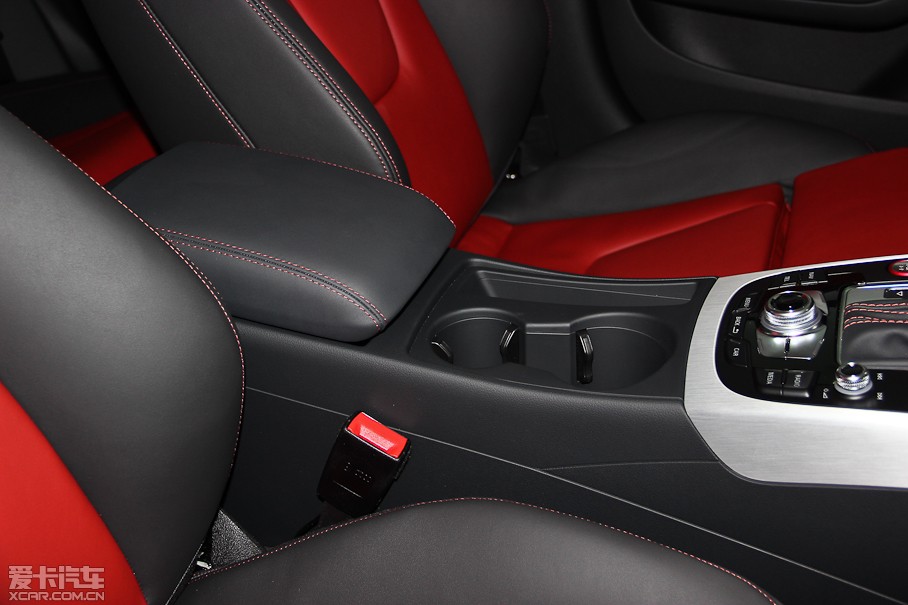 2012WS5 3.0TFSI quattro Sportback