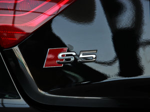 20123.0TFSI quattro Sportback ^