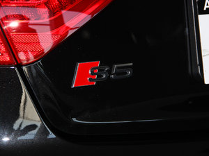 20123.0TFSI quattro Sportback (x)(ji)^