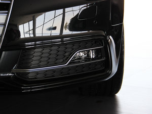20123.0TFSI quattro Sportback ǰF