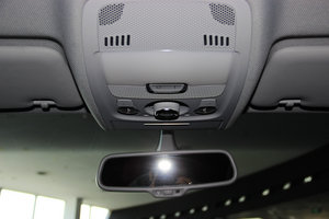 2012款3.0TFSI quattro Sportback 空间座椅