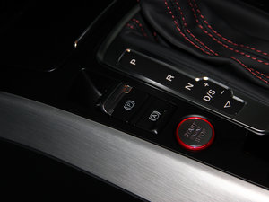 20123.0TFSI quattro Sportback п؅^