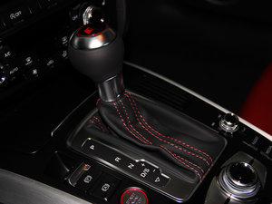 20123.0TFSI quattro Sportback п؅^