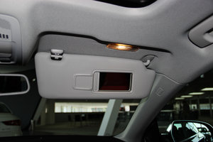 2012款3.0TFSI quattro Sportback 空间座椅