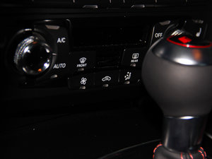 20123.0TFSI quattro Sportback п؅^