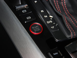 20123.0TFSI quattro Sportback п؅^