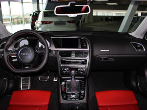 20123.0TFSI quattro Sportback п؅^(q)