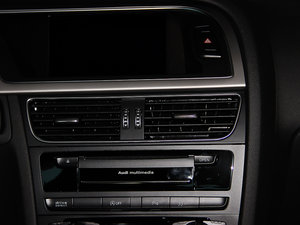 20123.0TFSI quattro Sportback п؅^(q)