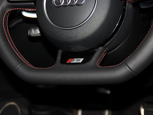 20123.0TFSI quattro Sportback п؅^