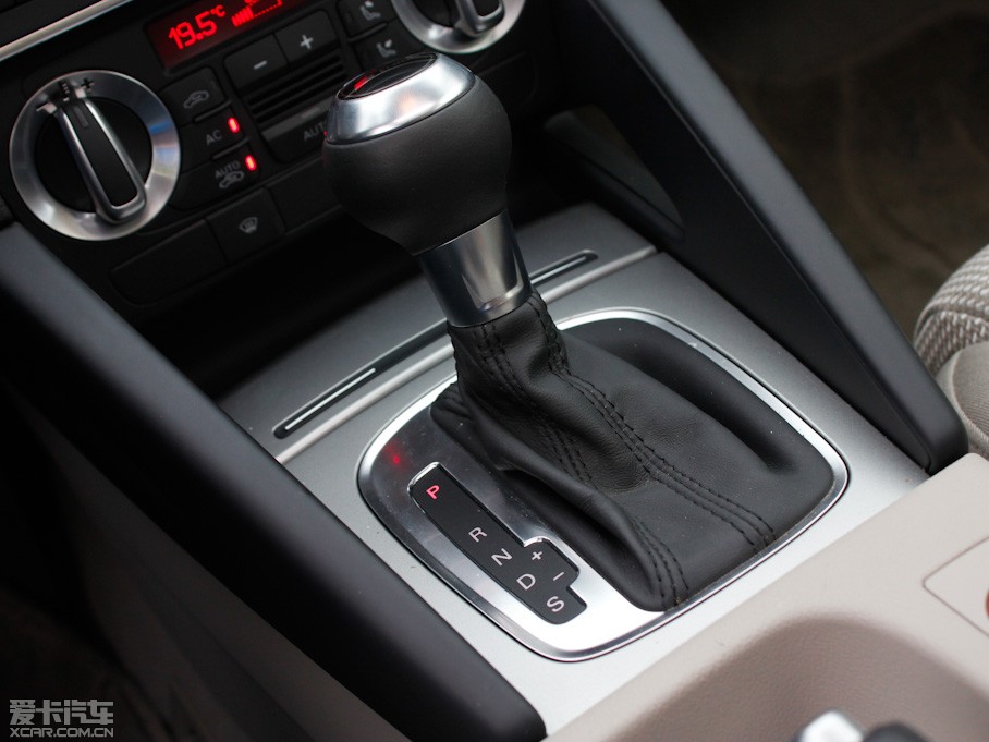 2012WA3 Sportback(M) Sportback 1.4T A