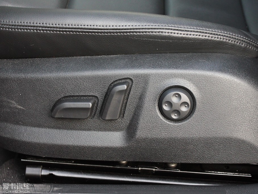 2012WA3 Sportback(M) Sportback 1.4T A