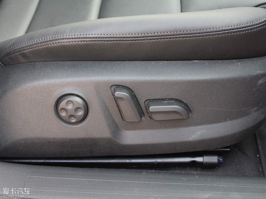 2012WA3 Sportback(M) Sportback 1.4T A