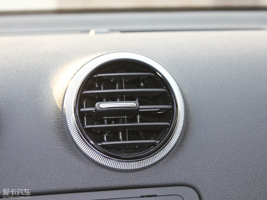 2012WA3 Sportback(M(jn)) Sportback 1.4T A