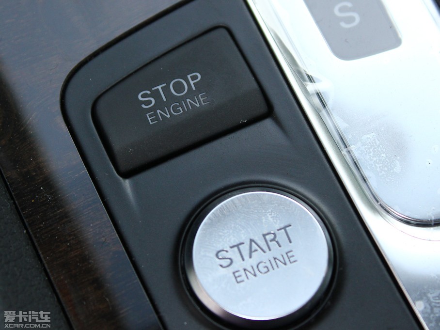 2012WQ7 3.0TFSI M(jn)ȡ(200kW) 