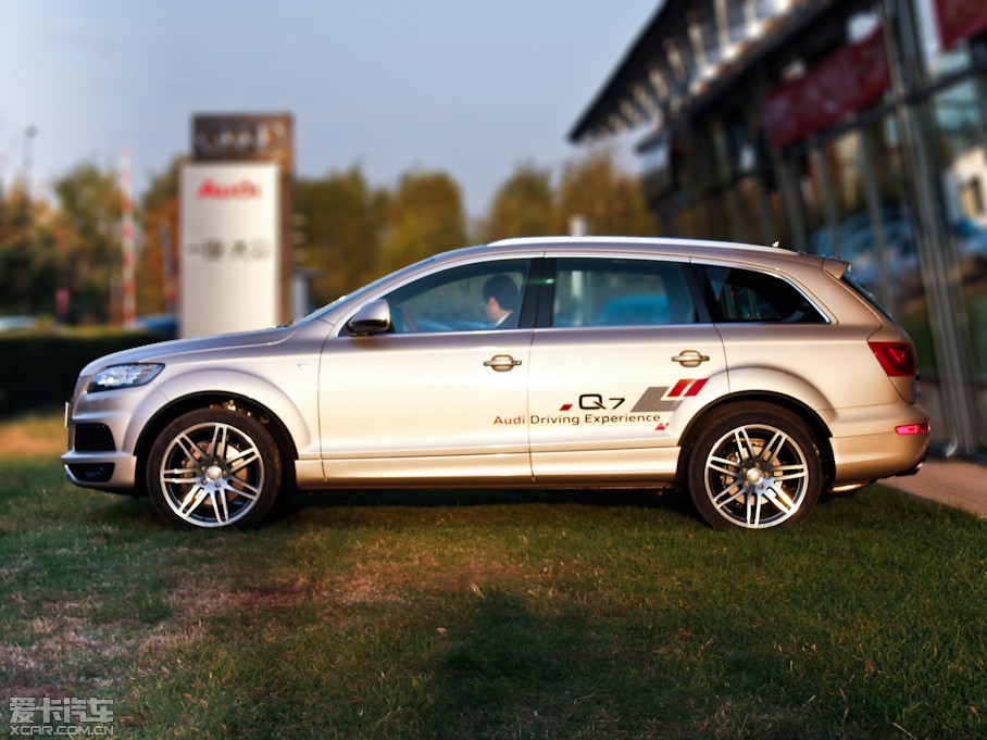 2012��W��Q7 3.0TFSI ���m��(200kW)