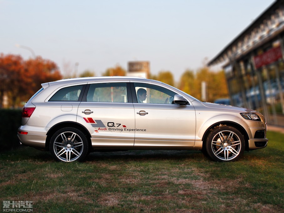 2012WQ7 3.0TFSI m(200kW)