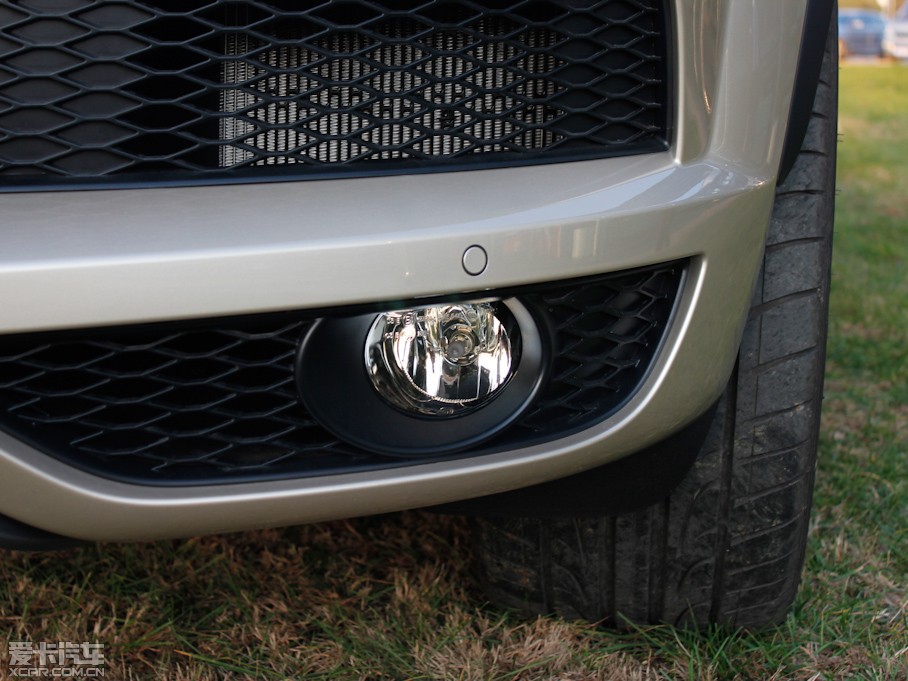 2012?yun)WQ7 3.0TFSI m(200kW)