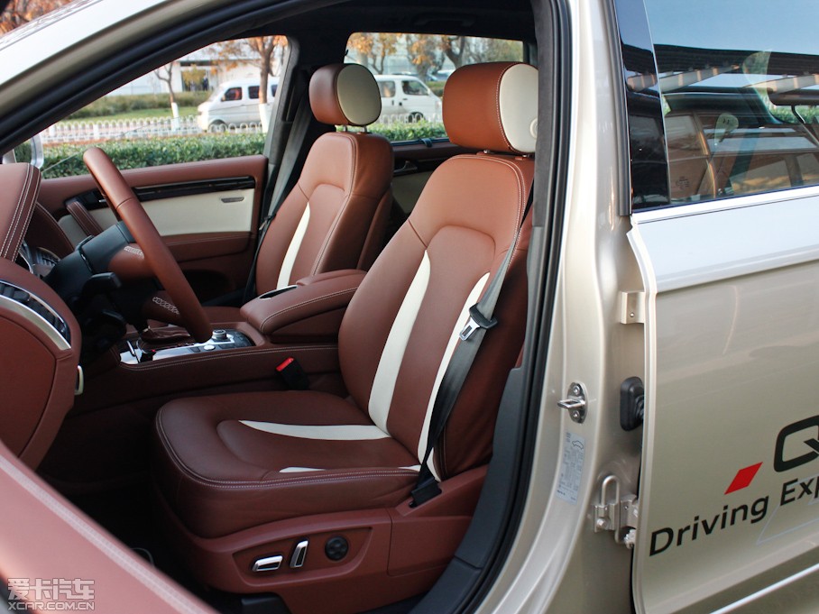 2012?yun)WQ7 3.0TFSI m(200kW)