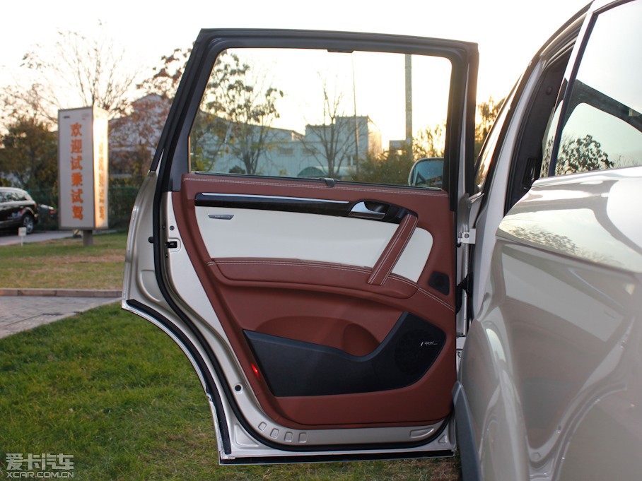 2012WQ7 3.0TFSI m(200kW)