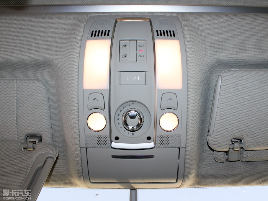 2012��W��Q7 3.0TFSI ���m��(245kW)