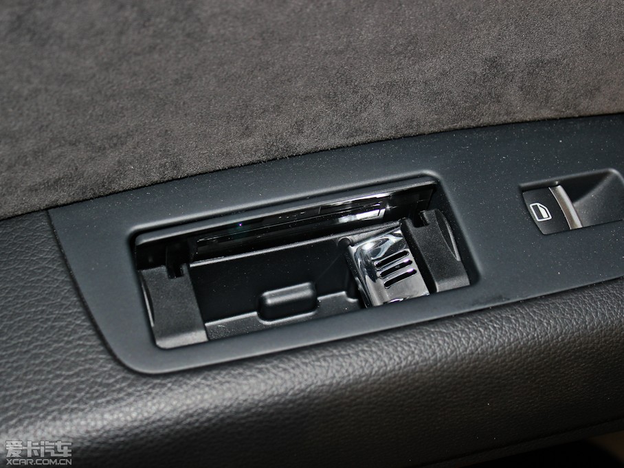 2012?yun)WQ7 3.0TFSI m(245kW)