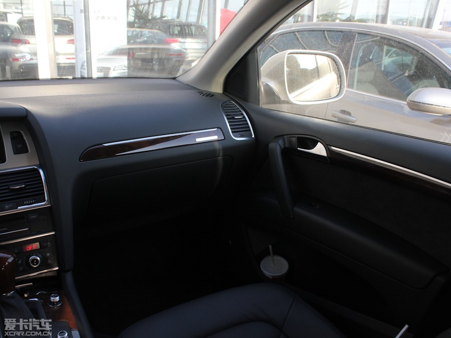 2012?yun)WQ7 3.0TFSI m(245kW)