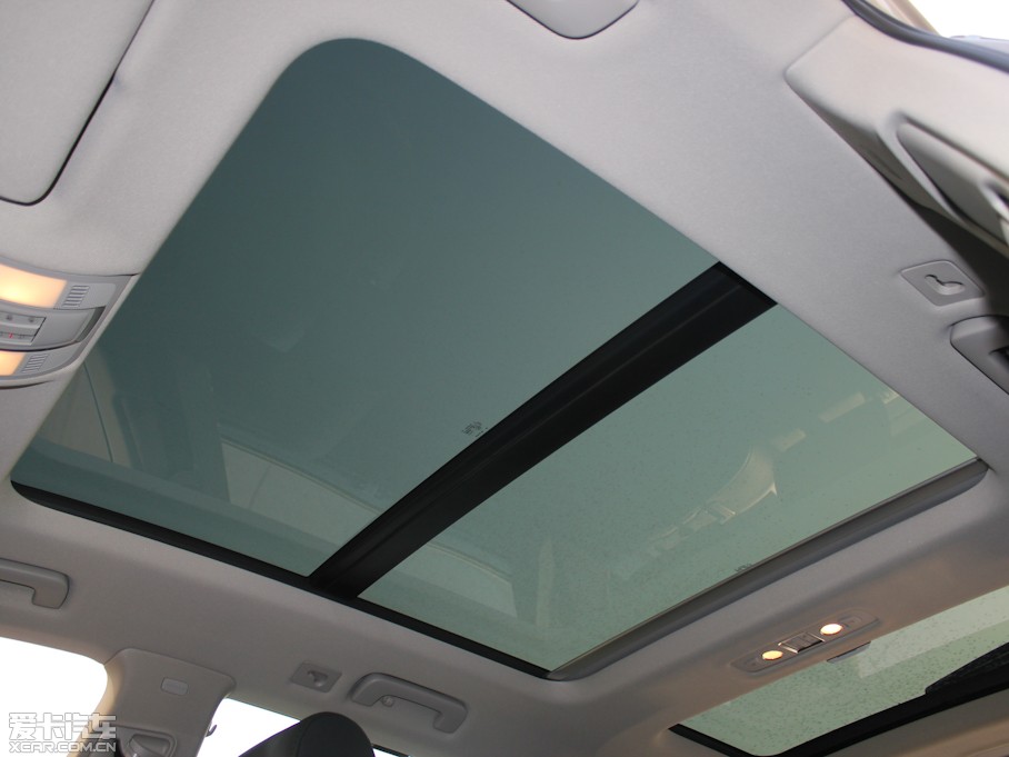 2012?yun)WQ7 3.0TFSI m(245kW)