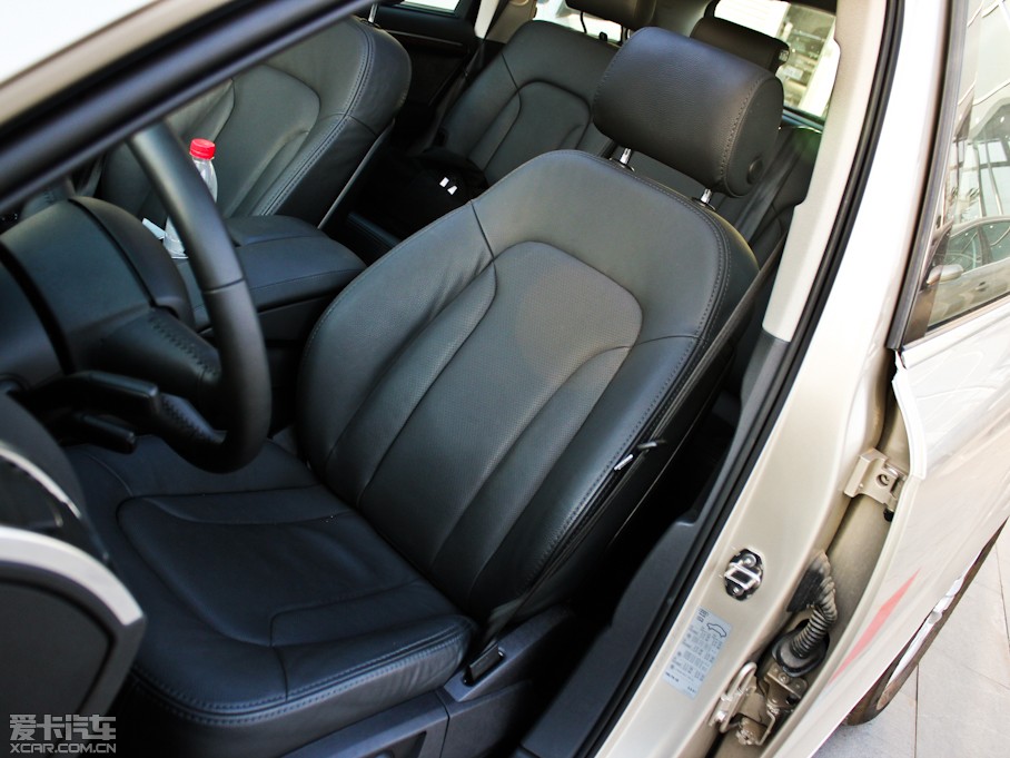 2012?yun)WQ7 3.0TFSI m(245kW)