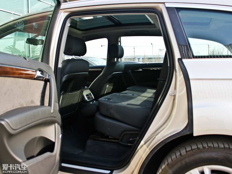 2012?yun)WQ7 3.0TFSI m(245kW)