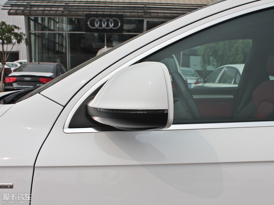 2012?yun)WQ7 3.0TFSI (zhun)(245kW)