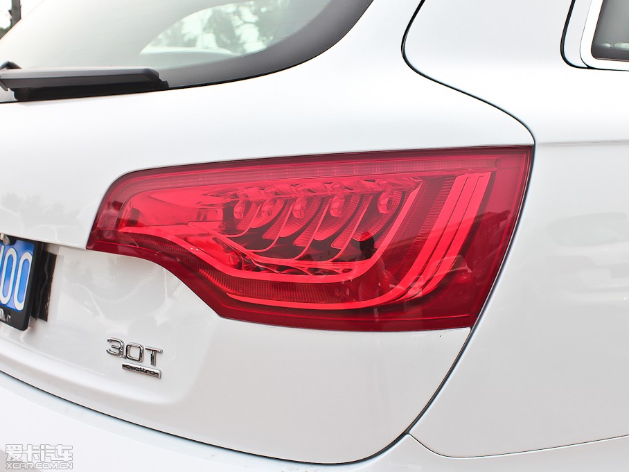 2012?yun)WQ7 3.0TFSI (245kW)