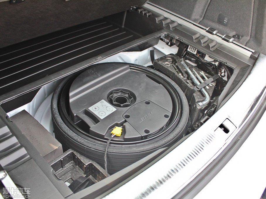 2012?yun)WQ7 3.0TFSI (245kW)