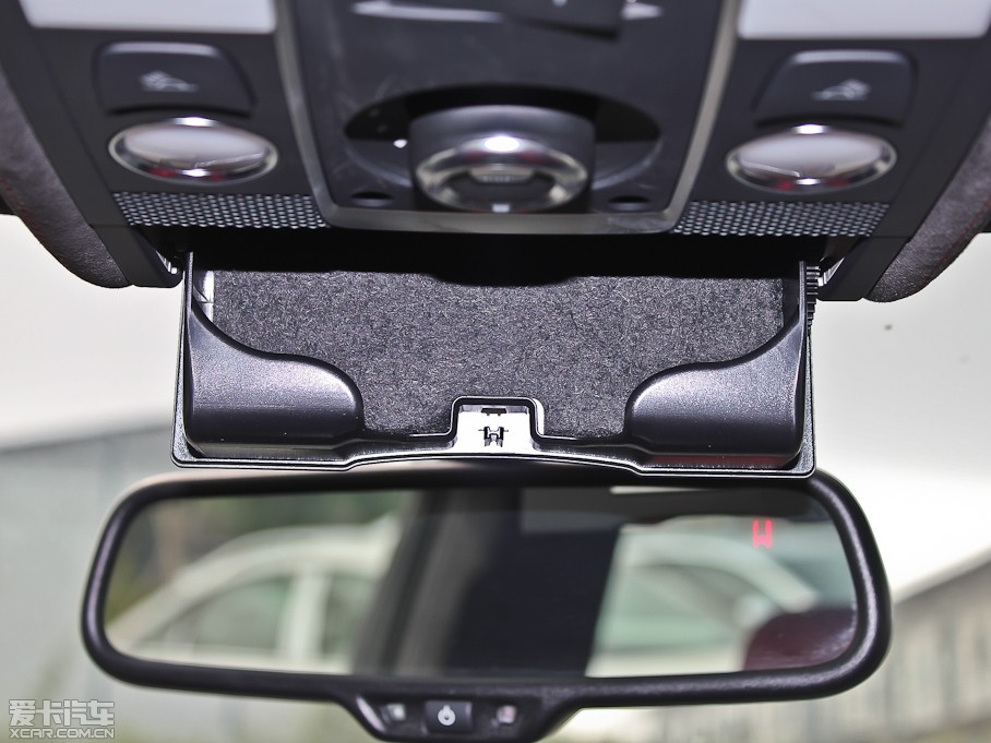 2012?yun)WQ7 3.0TFSI (245kW)