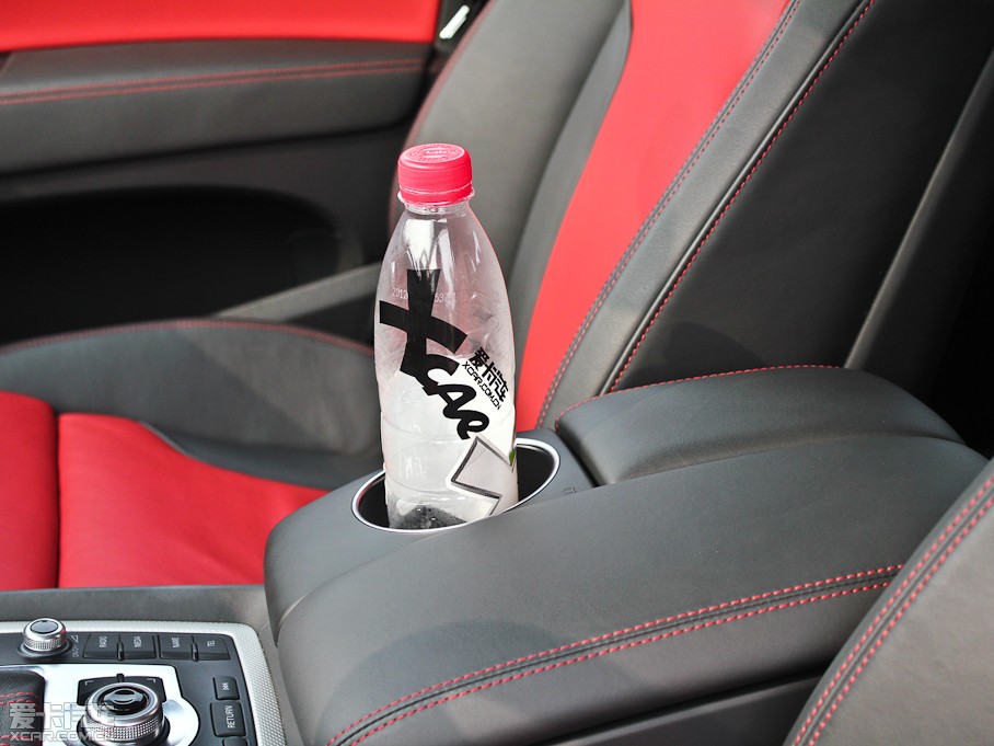 2012?yun)WQ7 3.0TFSI (245kW)