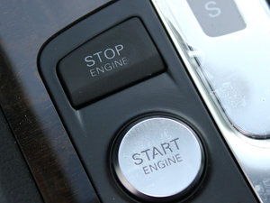 20123.0TFSI Mȡ(200kW)  п؅^