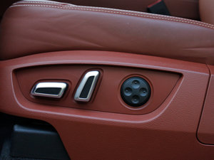 20123.0TFSI m(200kW) {{(dio)(ji)