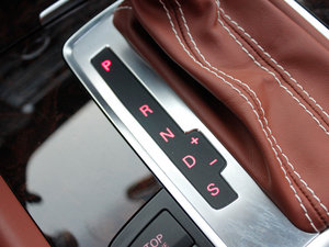 20123.0TFSI m(200kW) п؅^(q)