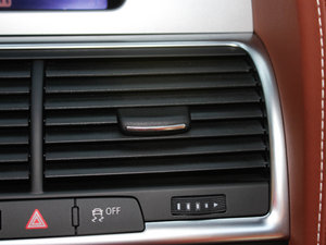 20123.0TFSI m(200kW) п؅^(q)