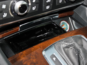 20123.0TFSI m(245kW) п؅^(q)