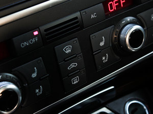 20123.0TFSI m(245kW) п؅^(q)