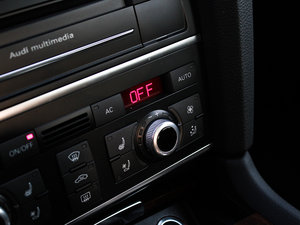 20123.0TFSI m(245kW) п؅^(q)