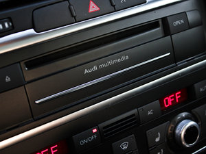 20123.0TFSI m(245kW) п؅^(q)