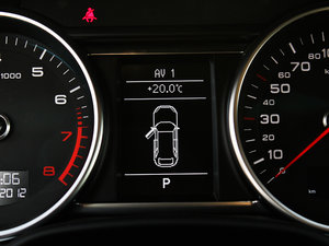 20123.0TFSI m(245kW) п؅^(q)