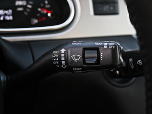 20123.0TFSI m(245kW) п؅^(q)