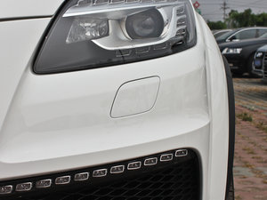 20123.0TFSI (245kW) ^