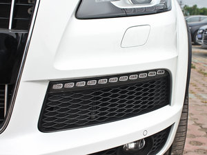 20123.0TFSI (245kW) ^