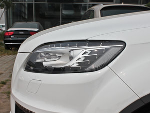 20123.0TFSI (245kW) ^